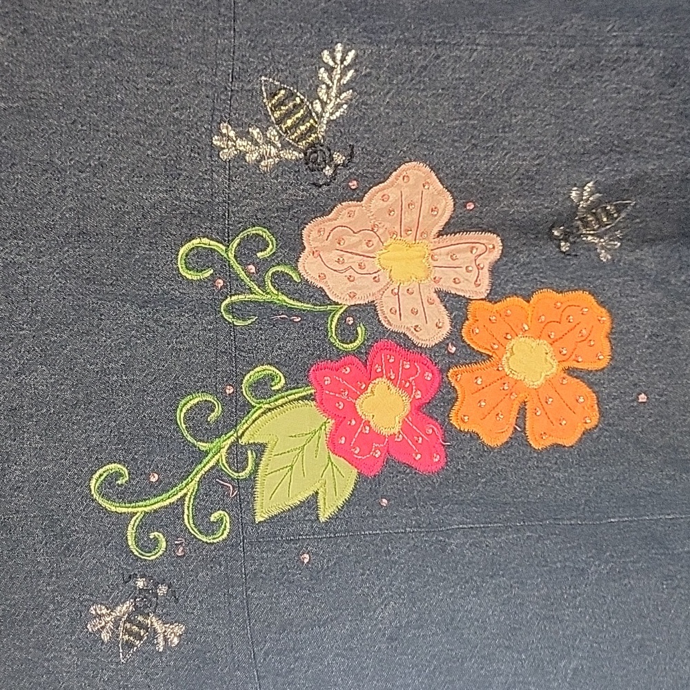 Embroidered Floral Denim Shirt - Picture 5 of 5